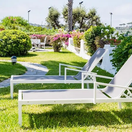 Con Piscina Condivisa E Giardino Esclusivo Di 1000 Mq Villa Forio di Ischia