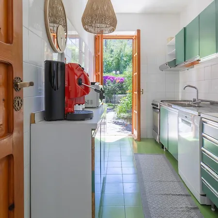 Villa Con Giardino Esclusivo Di 1000 Mq, Piscina, Tennis, Calcio, Bocce Forio (Isola d'Ischia)
