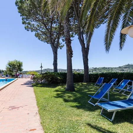 Con Giardino Esclusivo Di 1000 Mq, Piscina, Tennis, Calcio, Bocce Villa Forio (Isola d'Ischia)